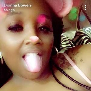 Meet your Posher, Denaye